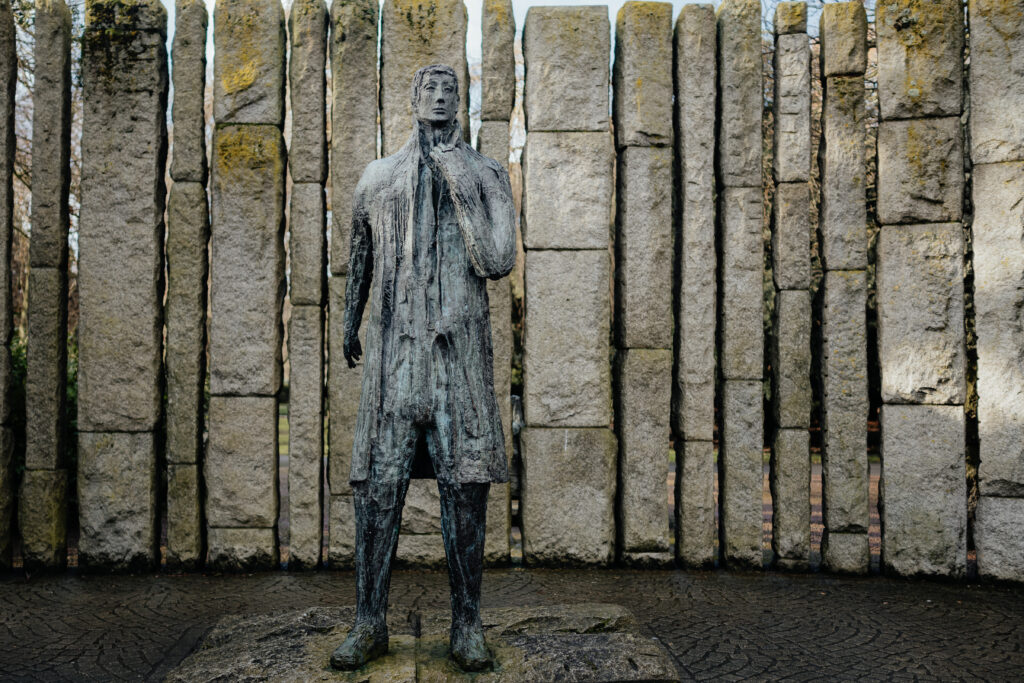 Wolfe tone statue in dublin